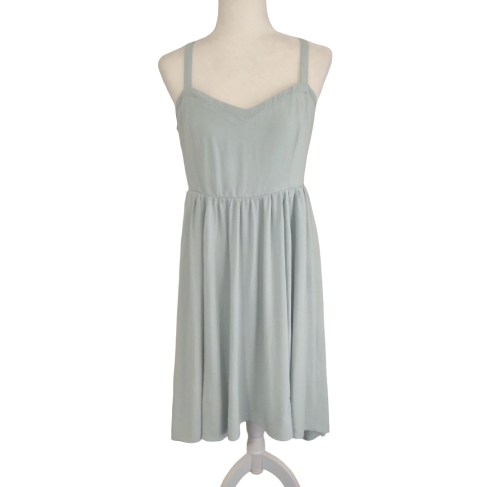 Torrid lined‎ sweetheart smocked-back sundress Sage green Size 0/12/Large